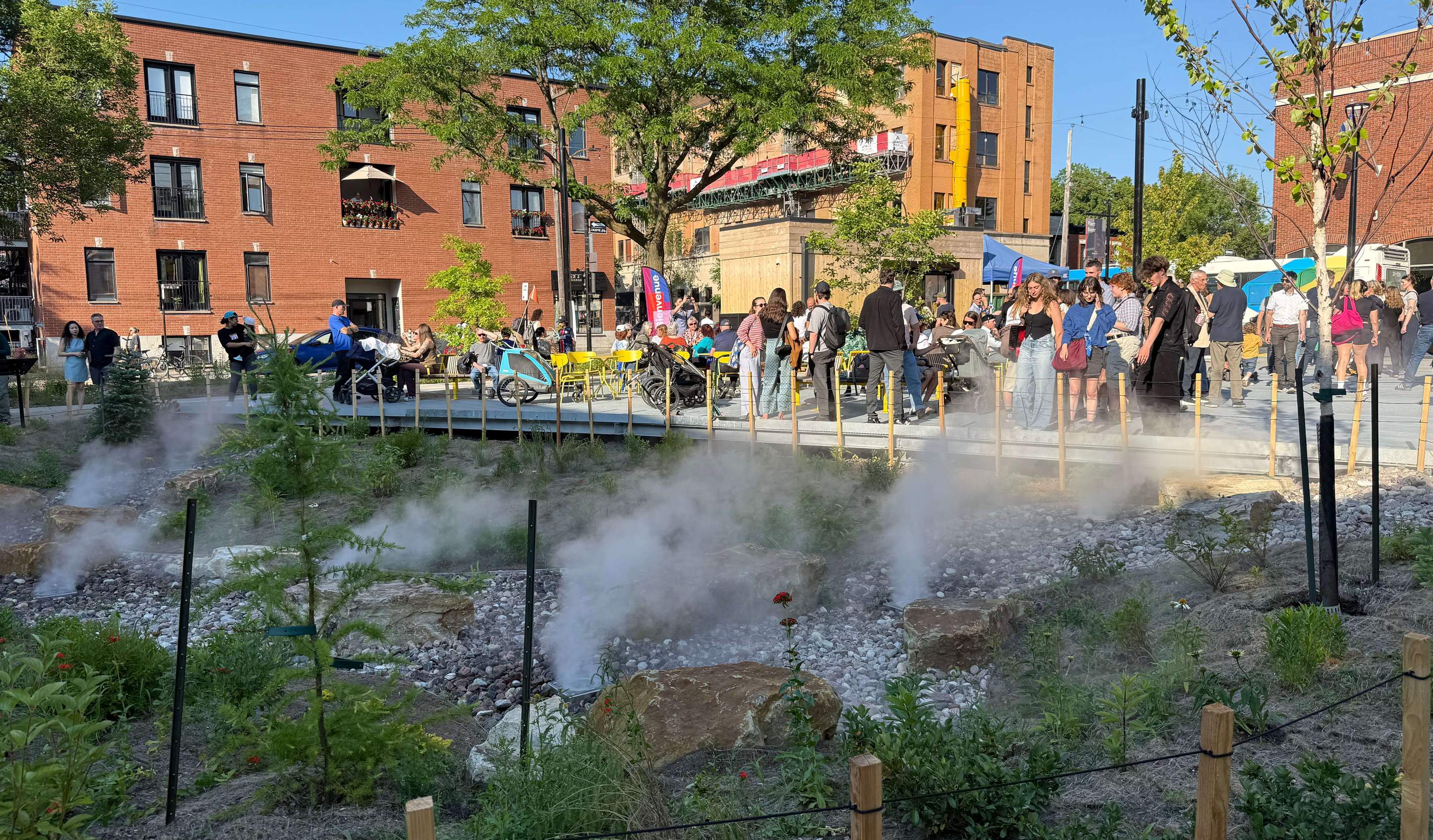  IGFaxiom - Projet - Place Boyer, une nouvelle place publique résiliente - image # 1